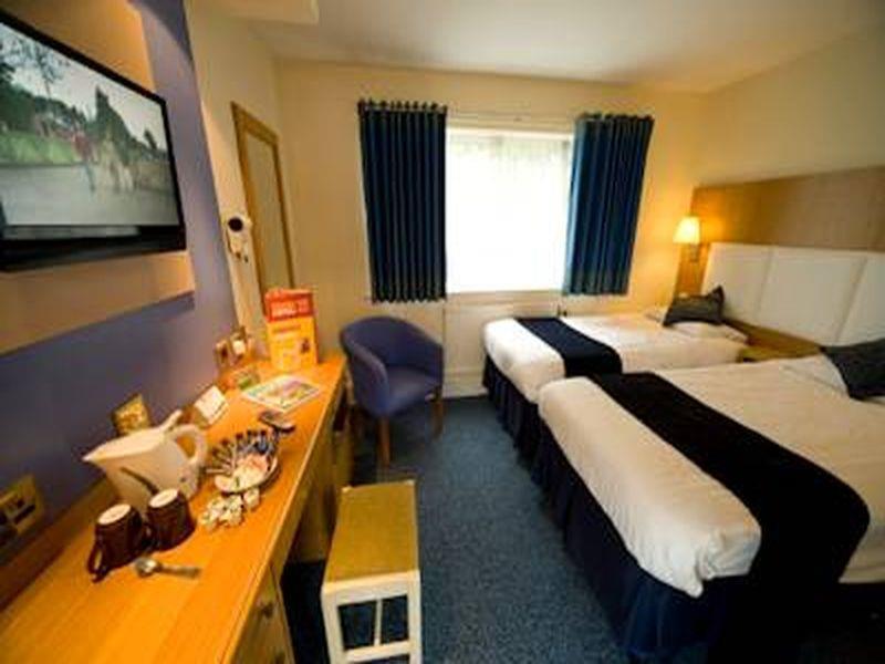 Altrincham Lodge Номер фото